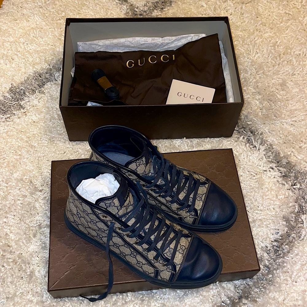 Authentic Gucci GG canvas sneakers